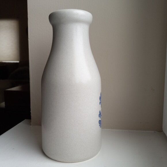 Vintage Pfaltzgraff Yorktowne Two Birds Stoneware Milk Jug Bottle - Picture 3 of 11